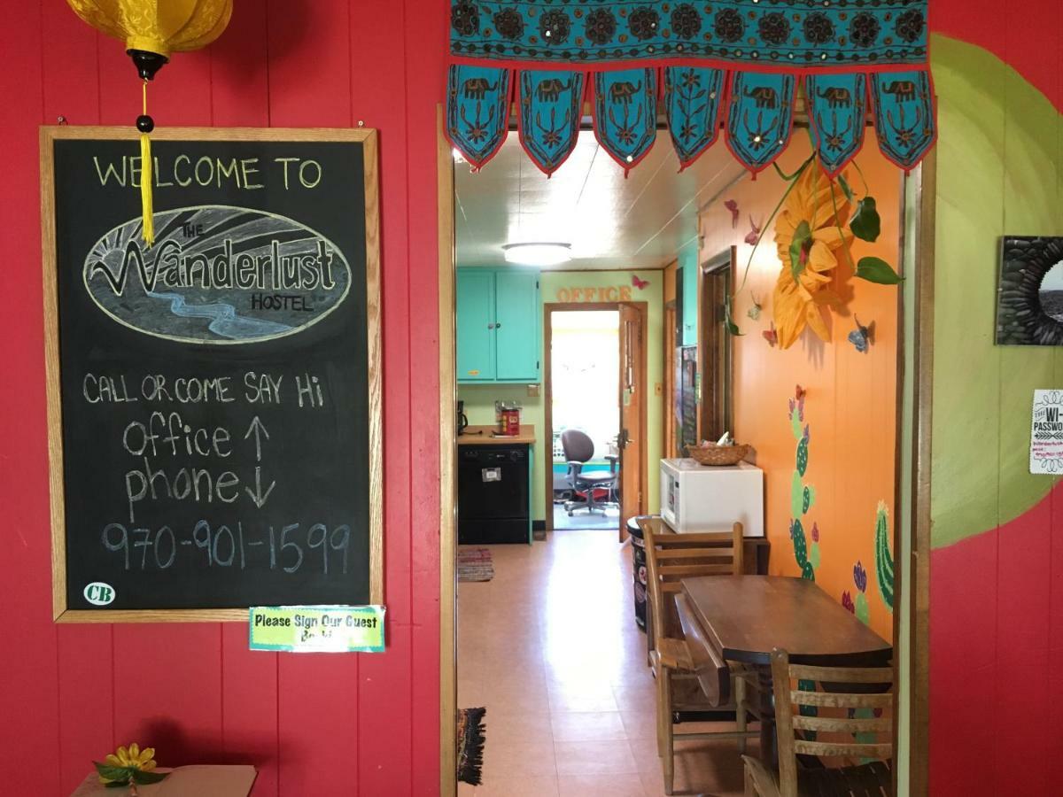 The Wanderlust Hostel Gunnison Exterior photo